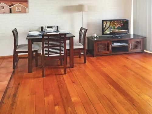 Rye 3 Great Location Shops Beach FREE Wine Wifi and Netflix3