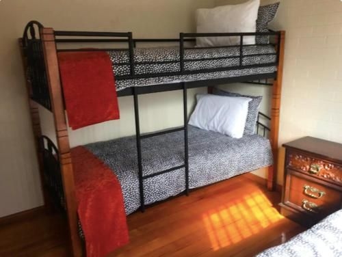 Rye 3 Great Location Shops Beach FREE Wine Wifi and Netflix2