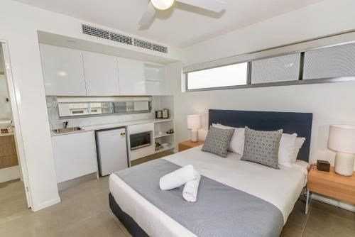 Aquarius Kawana4