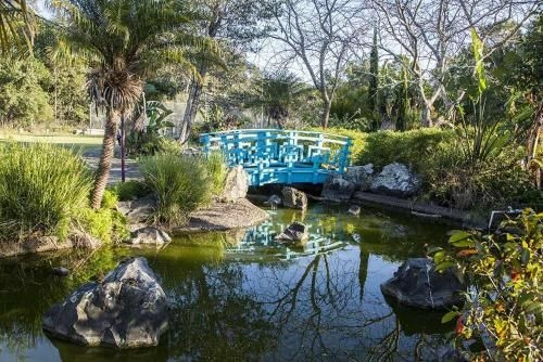 Seaside Garden Retreat1