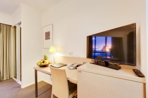 Oakwood Hotel & Apartments Brisbane3
