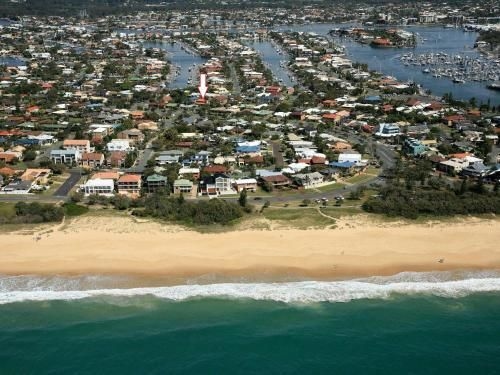 Oomoo 27b - 4 BDRM Townhouse - Close to Beaches2