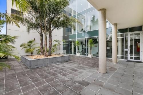 Seaside Apartment Getaway4