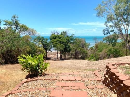 Hydeaway Retreat Beach House - Hydeaway Bay4