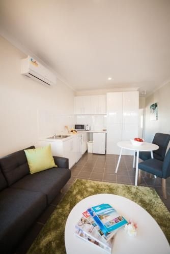 เอ็กซ์มัธ เอสเคป รีสอร์ต (Exmouth Escape Resort)2