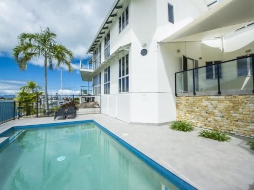 Waters Edge Townhouse 21