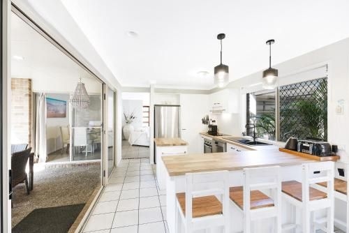 Sweetbrush Place1