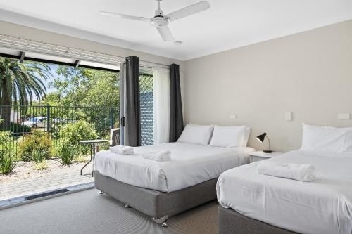 The Park Hotel Motel, Byron Bay4