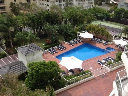 The Crest Apartments3