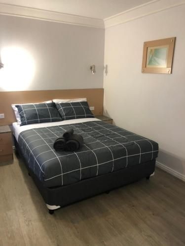 Latitude20 Cattrall Park1
