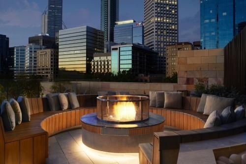 เดอะ ริตซ์-คาร์ลตัน เพิร์ธ (The Ritz-Carlton, Perth)1