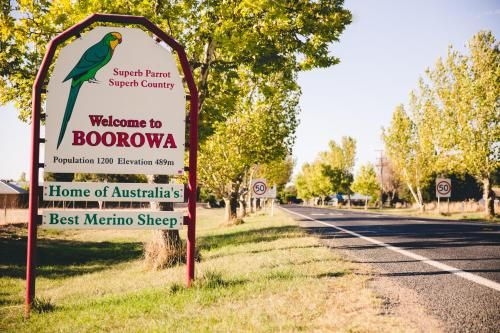 Boorowa Hotel3