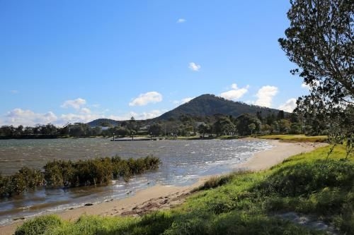 Aloha - Pet & Family Friendly - 10 Min Walk to Beach2