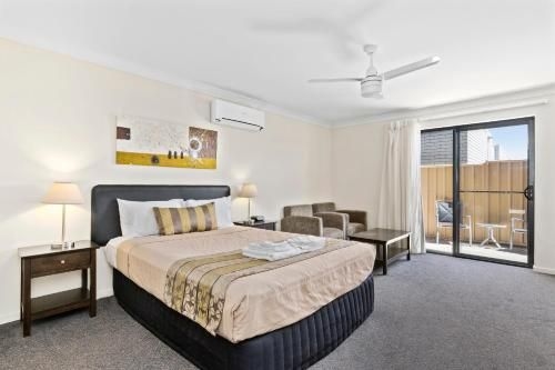 Blackwater Central Motel0