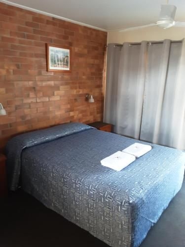 Avocado Motor Inn3