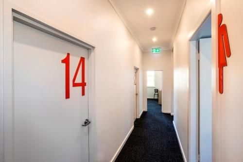 โรงแรมแกรนวิลล์ (Granville Hotel)4