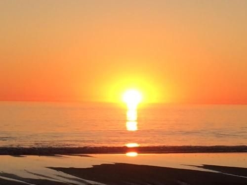 Adelaide - Semaphore Beach Front0