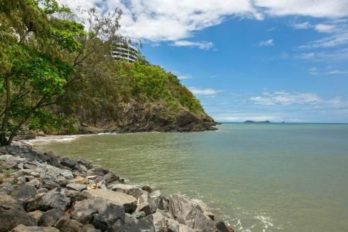 Beachfront Apartment with Ocean Views1