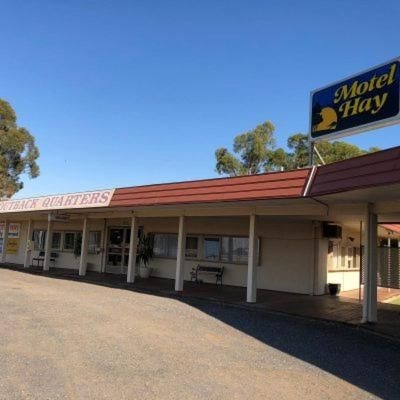 Outback Quarters Motel Hay4