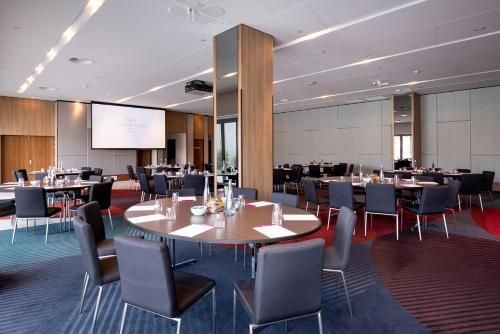 Crowne Plaza Hobart By IHG4
