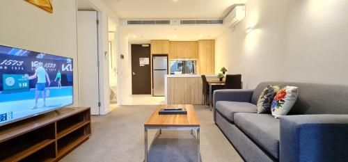 Flinders Street Apartments0