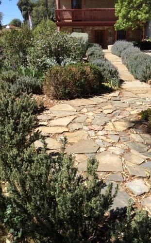 Kit Kat Cottage - Heritage Accommodation Burra4