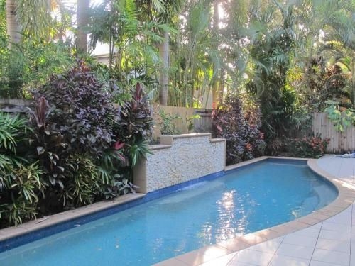 Seascape Luxury Beachfront House4
