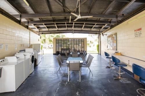 Secura Lifestyle Magnetic Gateway Townsville2