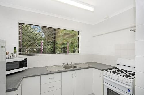 Townsville Holiday Apartments4