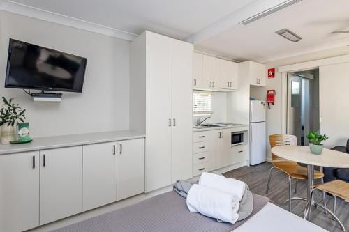 Holiday Haven Burrill Lake3