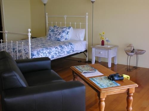 Clifftop Apartments Portland Vic2