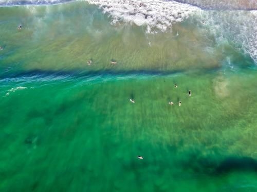Surf Beach Motel Port2