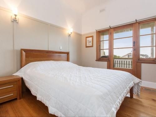 BEACHSIDE GETAWAY - DROMANA4