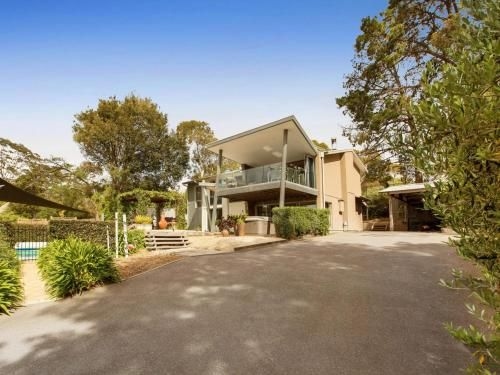 COUNTRY MEETS THE BAY - MOUNT ELIZA2