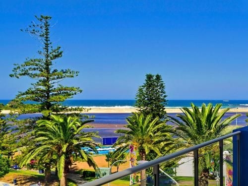 Coast Apartment 24 (Coast Luxury Apartment 24)1