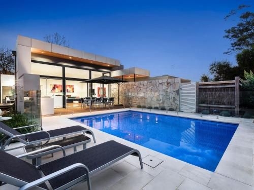 FAIRSEA RETREAT - RYE0