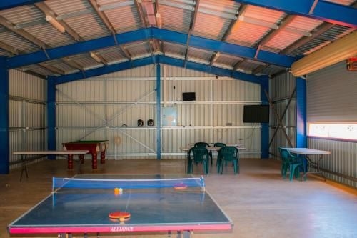 Outback Oasis Caravan Park2