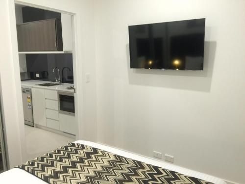 Whitehorse Apartments Hotel3