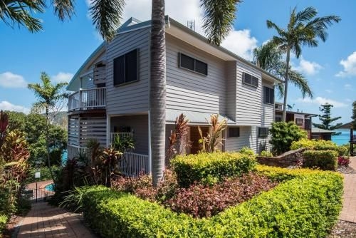 Casuarina Cove on Hamilton Island3