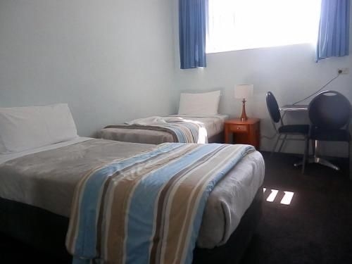 ทอลทิมเบอร์ส โมเทล (Tall Timbers Motel)3
