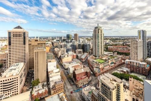 Meriton Suites Campbell Street2