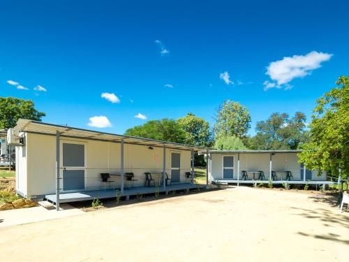 Taroom Caravan & Tourist Park3