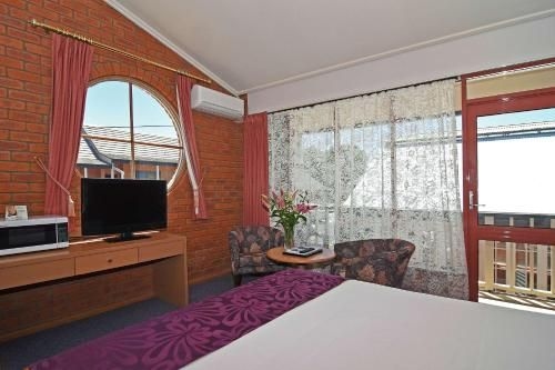 Main Lead Ballarat Motel1