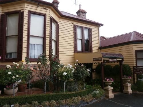 เซนทรัลสปริงอินน์ (Central Springs Inn)3