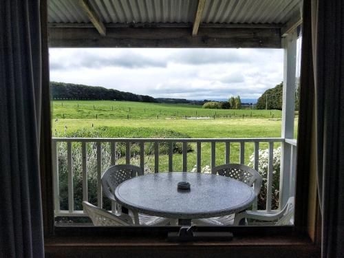 Twelve Apostles Motel & Country Retreat1