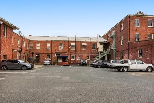 The Old Swan Barracks2