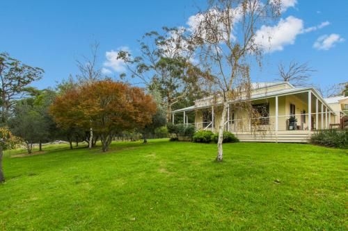 Country House Retreat3