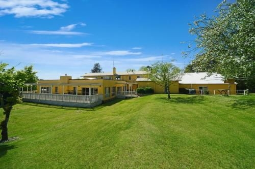 Bundanoon Lodge1