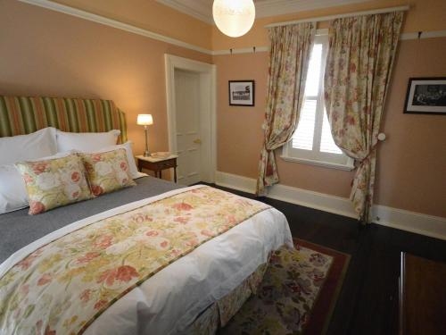Old Bank Boutique Hotel3