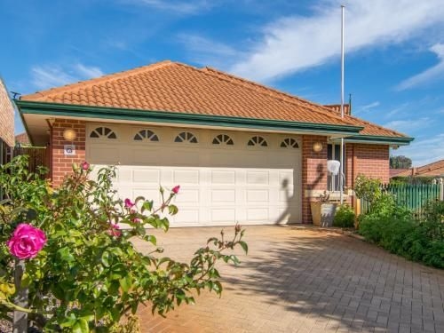 Ascot on Swan Bed & Breakfast4